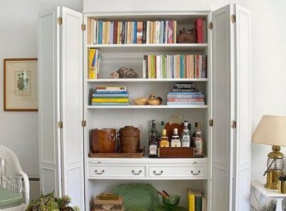 Έπιπλο σαλονιού